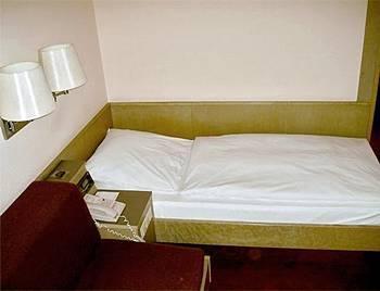 Hotel Boulevard Berlin Bagian luar foto