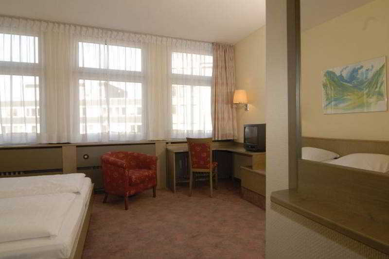 Hotel Boulevard Berlin Bagian luar foto